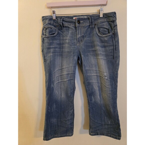 YASO Juniors Size 11/12. Blue Embellished Pockets Stretch Capri‎ Jeans - Picture 1 of 9
